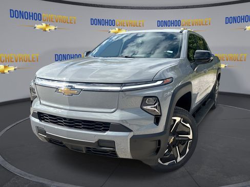 New 2026 Chevrolet Silverado EV LT w/ Premium Package image 4