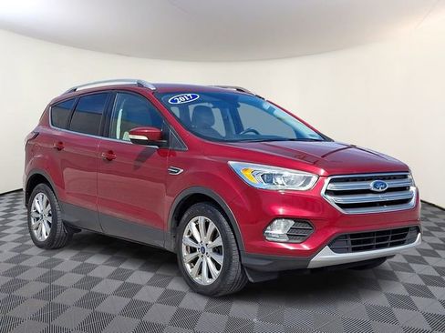 Used 2017 Ford Escape Titanium image 1