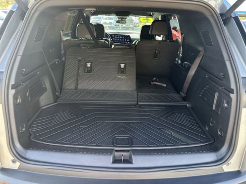 Used 2025 Chevrolet Traverse Z71 w/ Driver Confidence Package image 31