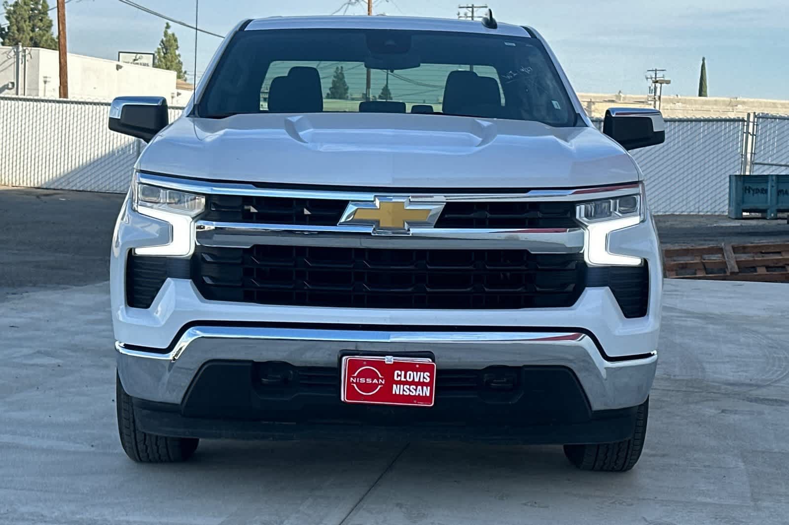 Used 2026 Chevrolet Silverado 1500 LT AWD/4WD image 11