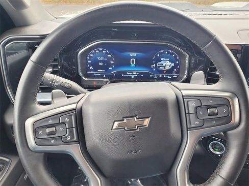 Used 2023 Chevrolet Silverado 1500 LT Trail Boss w/ Convenience Package II image 10