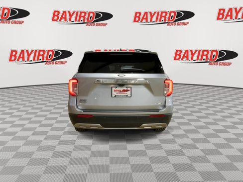 Used 2023 Ford Explorer XLT w/ Equipment Group 202A AWD/4WD image 7