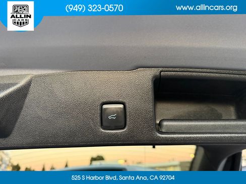 Used 2021 Ford Escape SE w/ Convenience Package image 17