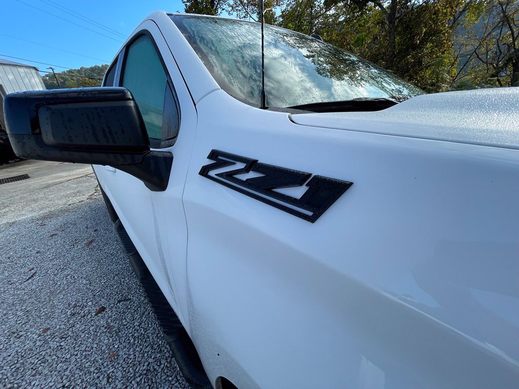 Used 2024 Chevrolet Silverado 1500 RST AWD/4WD image 5