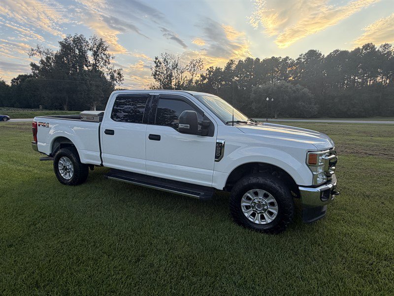 Used 2022 Ford F250 XLT w/ XLT Value Package AWD/4WD image 4