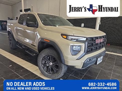 Used 2024 GMC Canyon Elevation w/ Convenience Package AWD/4WD image 5