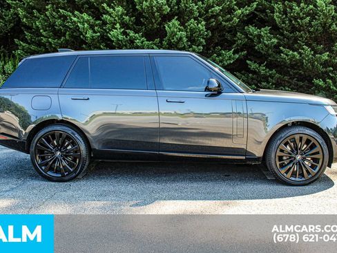Used 2024 Land Rover Range Rover Long Wheelbase SE AWD/4WD image 8