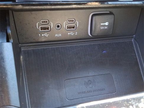 Used 2023 Jeep Grand Cherokee Altitude image 27