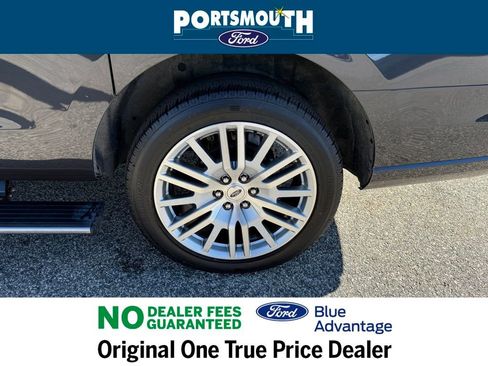 Certified 2024 Ford Expedition Max Platinum image 32