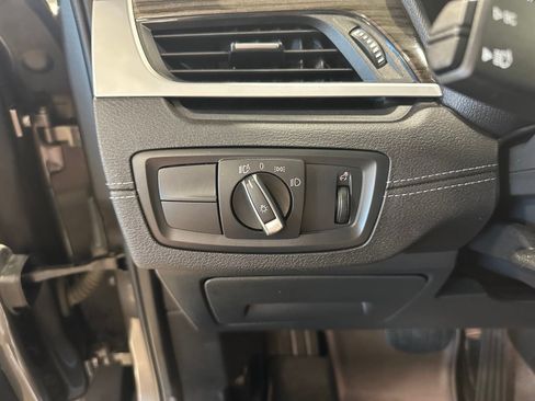 Used 2022 BMW X1 sDrive28i w/ Convenience Package FWD image 22