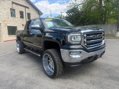 Used 2018 GMC Sierra 1500 SLT w/ Texas SLT Premium Package RWD image 3