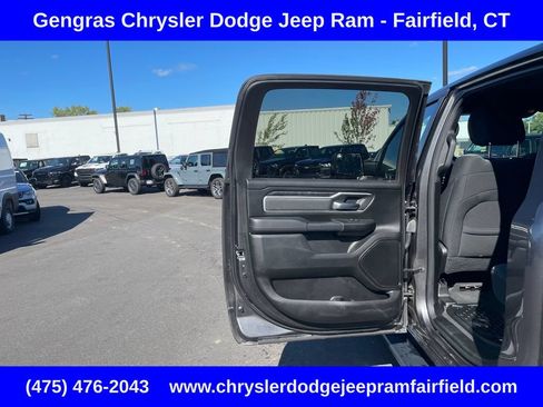 Used 2022 RAM 1500 Big Horn AWD/4WD image 35
