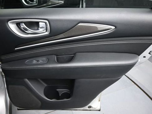 Used 2019 INFINITI QX60 Pure AWD/4WD image 23