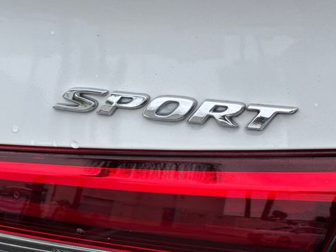 Used 2024 Honda Civic Sport image 23
