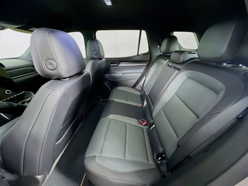 New 2026 GMC Terrain AT4 w/ Convenience Package III image 22