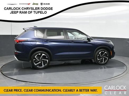 Used 2024 Mitsubishi Outlander SE Black Edition FWD image 4