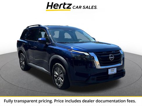 Used 2025 Nissan Pathfinder SV FWD image 1