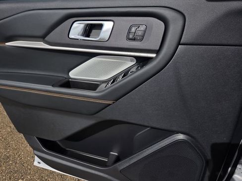 New 2026 Ford Explorer ST AWD/4WD image 15