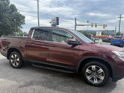 Used 2017 Honda Ridgeline RTL image 6