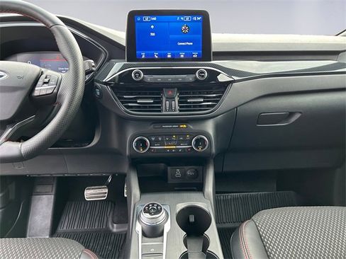 Used 2024 Ford Escape ST-Line Select image 11
