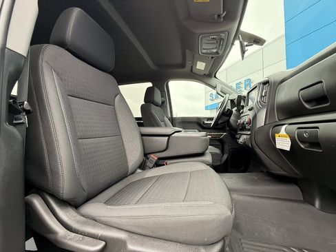 Used 2023 Chevrolet Silverado 2500 LT w/ Convenience Package image 13