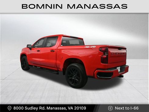 Used 2022 Chevrolet Silverado 1500 Custom image 3