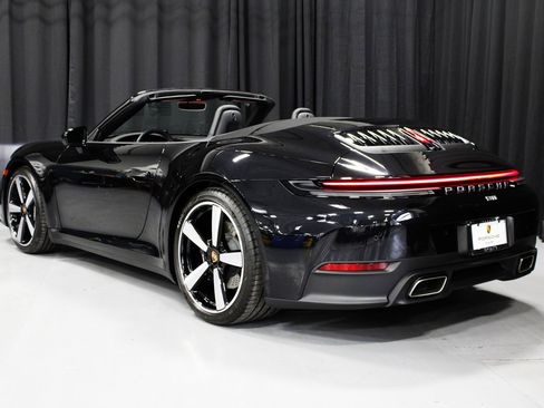 Certified 2025 Porsche 911 Carrera image 3