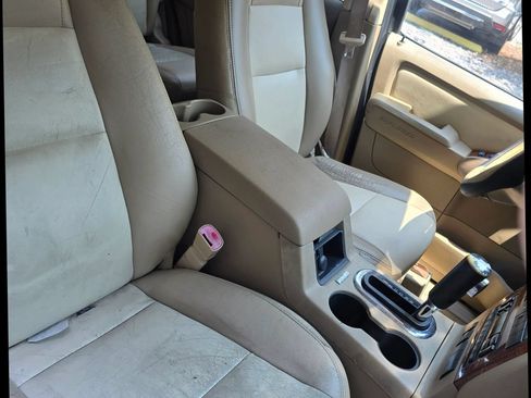 Used 2009 Ford Explorer Eddie Bauer RWD image 7
