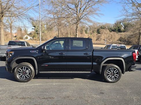 New 2026 GMC Sierra 1500 AT4 w/ AT4 Premium Package image 18