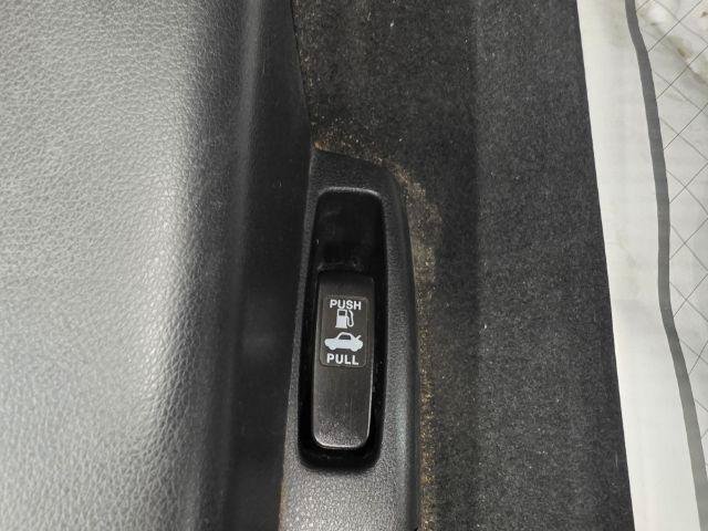 Used 2014 Honda Accord EX image 18