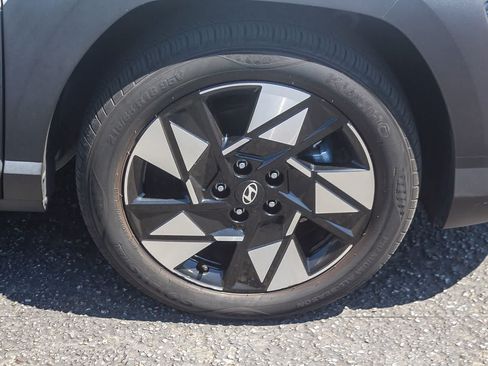Certified 2024 Hyundai Kona SEL FWD image 12