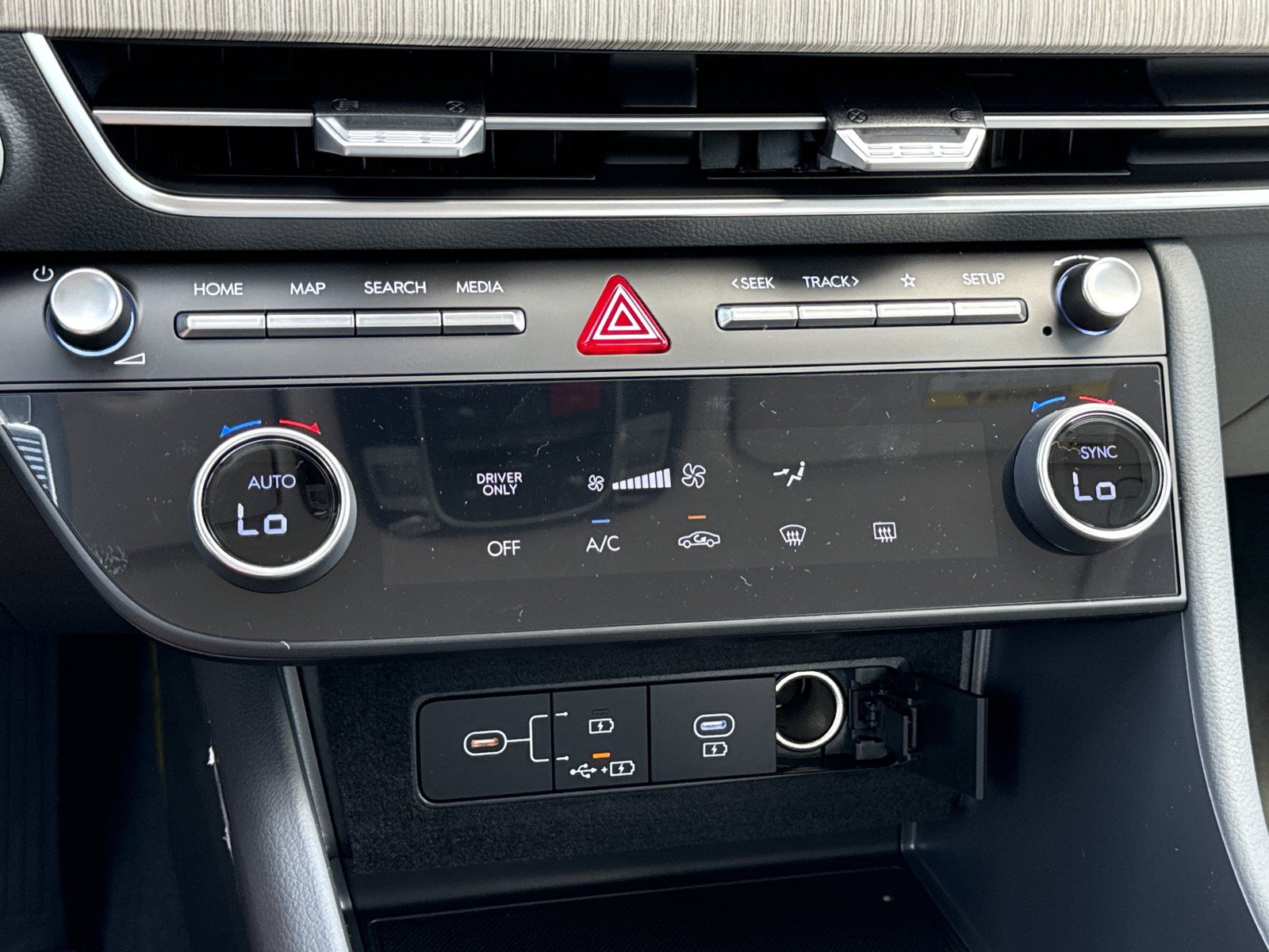 New 2026 Hyundai Sonata Blue FWD image 24