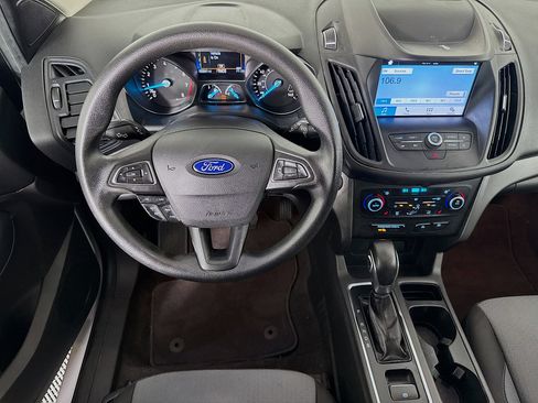 Used 2019 Ford Escape SE FWD image 16