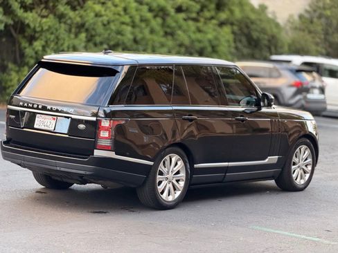 Used 2016 Land Rover Range Rover HSE image 4