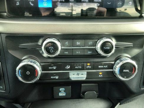 Used 2024 Ford F150 XLT image 19