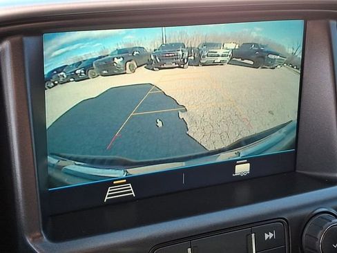 Used 2022 GMC Canyon Elevation w/ Trailering Package image 21