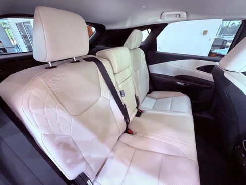Certified 2024 Lexus RX 350 FWD w/ Technology Package image 15