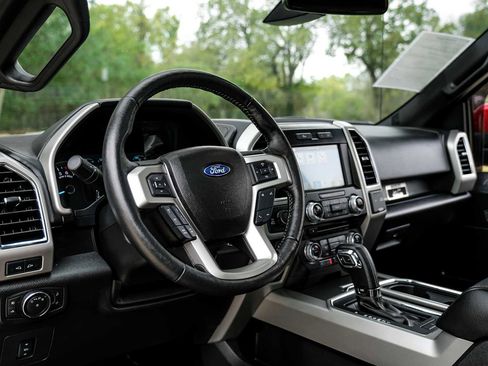 Used 2017 Ford F150 Lariat w/ Equipment Group 502A Luxury image 17