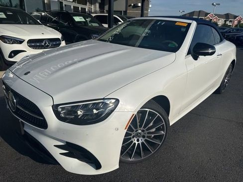Used 2023 Mercedes-Benz E 450 4MATIC Cabriolet image 5