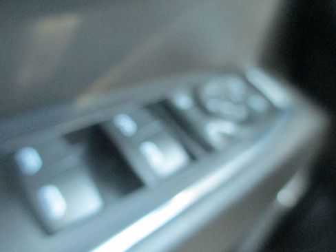 Used 2023 GMC Sierra 1500 SLT w/ SLT Premium Plus Package image 29