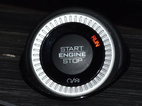 Used 2022 Jeep Wagoneer Series III w/ Premium Group I image 24