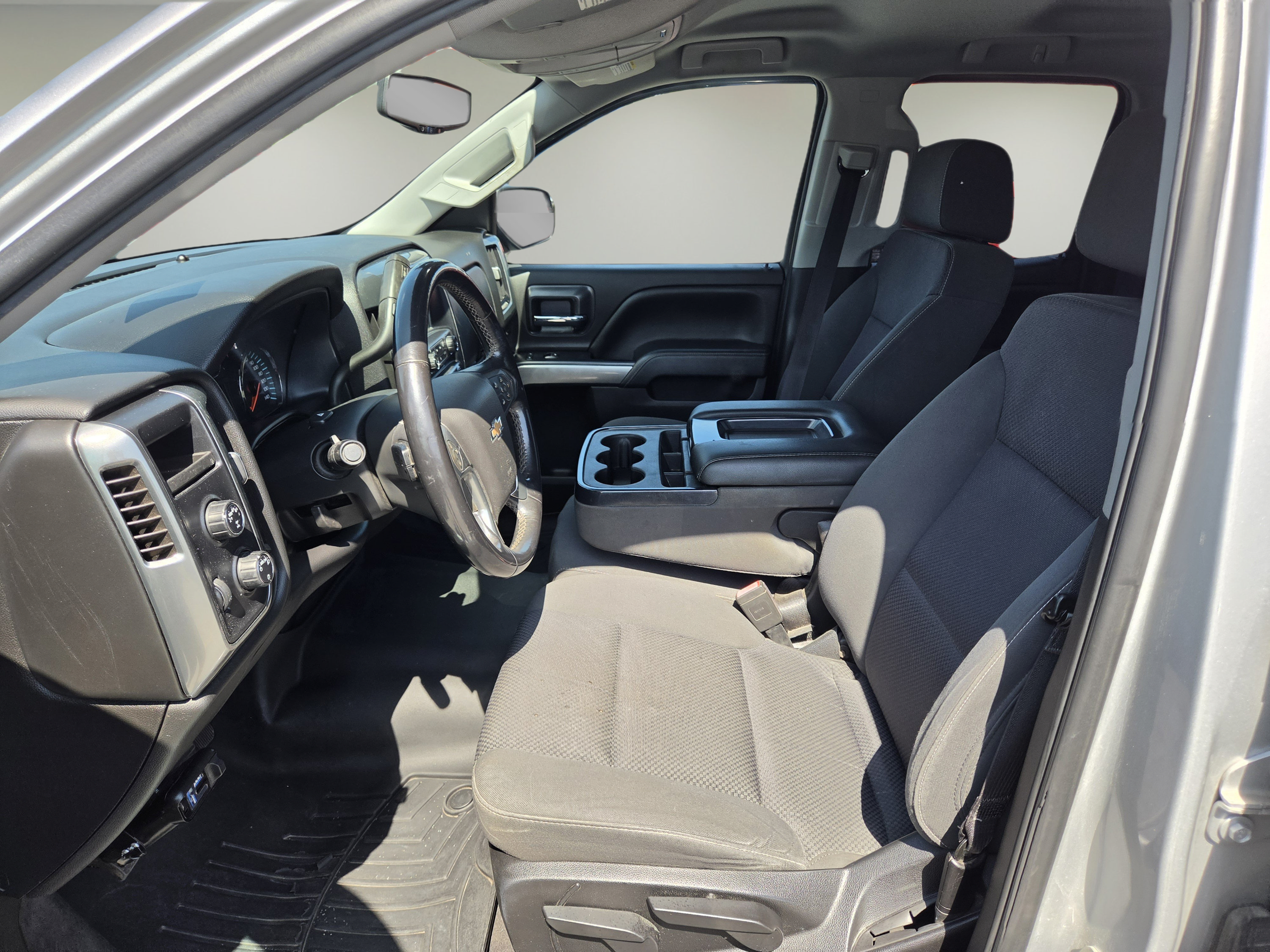 Used 2019 Chevrolet Silverado 1500 LT AWD/4WD image 11