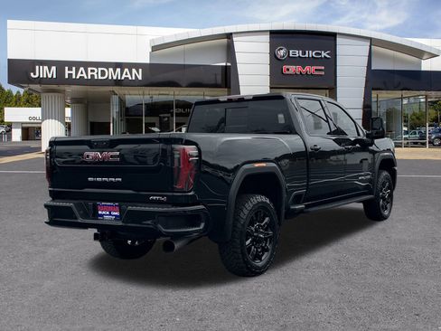 Used 2024 GMC Sierra 2500 AT4 w/ AT4 Premium Plus Package image 7