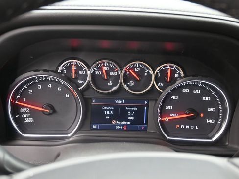 Used 2022 Chevrolet Silverado 1500 LTZ image 11