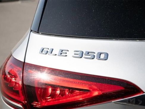 Used 2022 Mercedes-Benz GLE 350 image 12