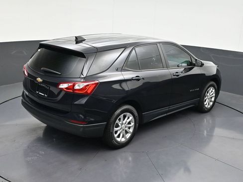 Used 2020 Chevrolet Equinox LS FWD image 22