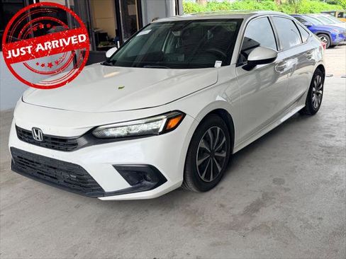 Used 2023 Honda Civic LX image 1
