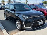 Used 2023 Kia Soul LX w/ Option Group 015 image 2