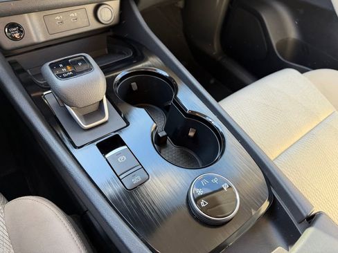 Used 2024 Nissan Rogue SV image 23