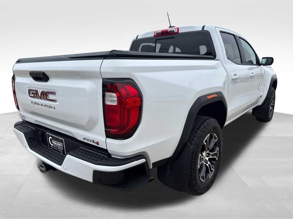 Used 2024 GMC Canyon AT4 w/ AT4 Premium Package AWD/4WD image 6